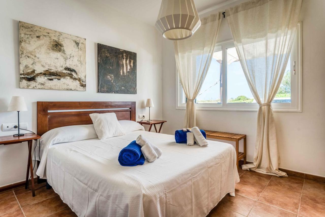 Villa Punta Grossa Es Mercadal Exteriör bild